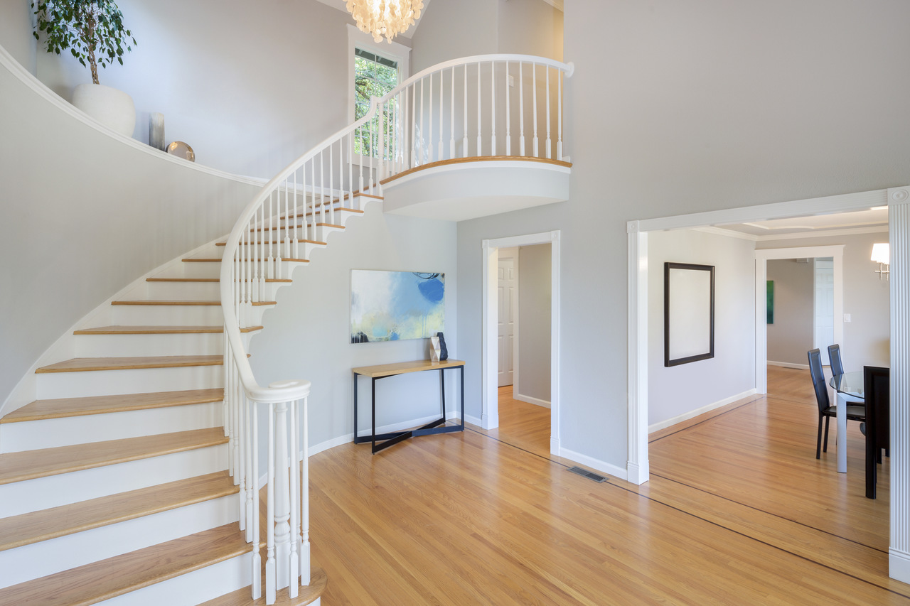 Staircase Design Ideas for Renovation