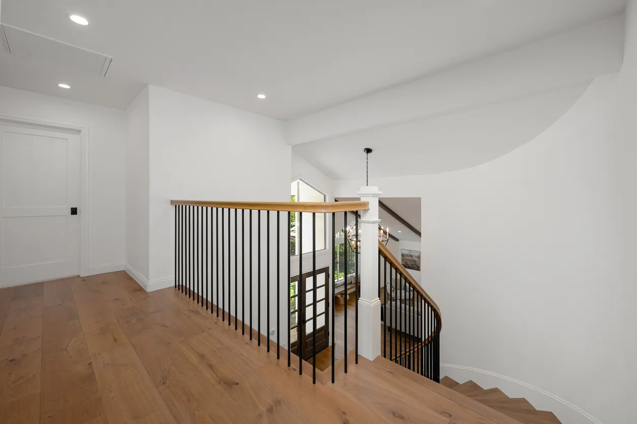 Staircase Refinishing in Oshawa